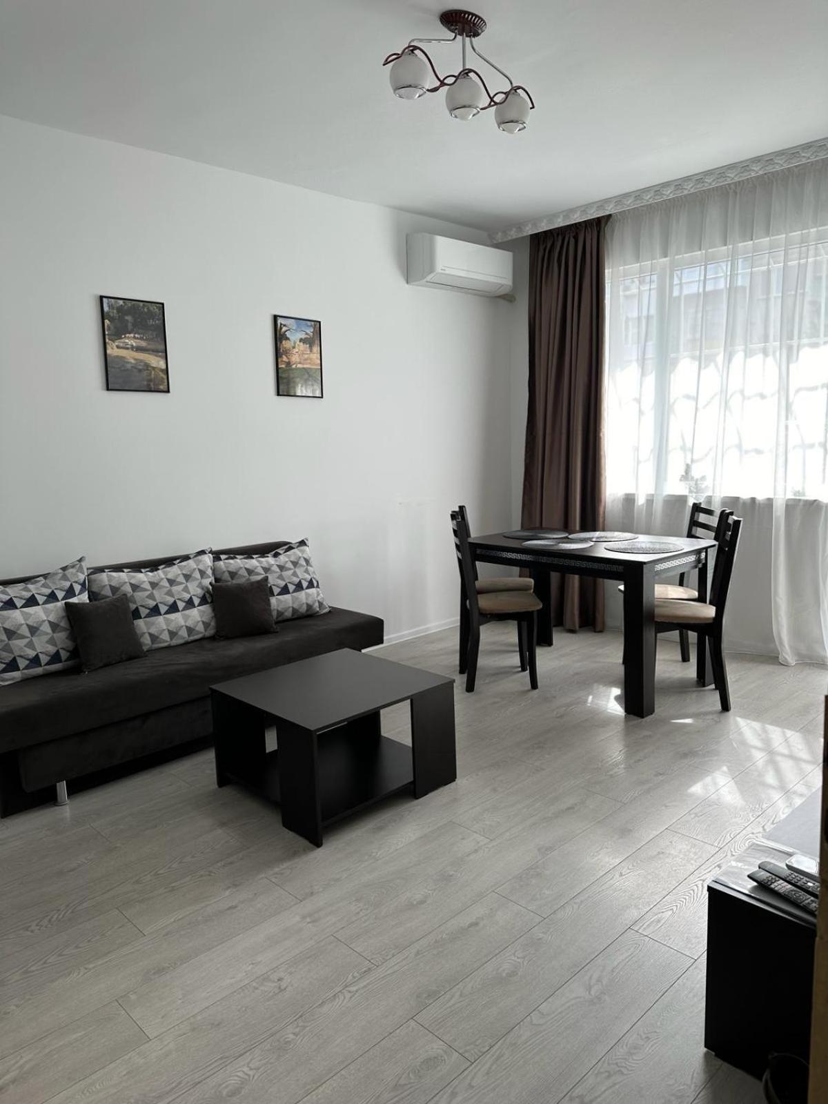Apartament рентал 1